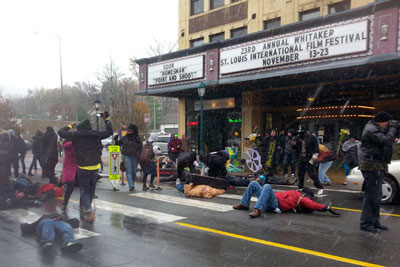 Die-in em St. Louis, EUA,  a 16 de Novembro