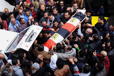 O funeral de Shaimaa al Sabbagh