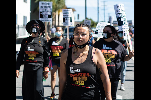 A manifestação de 12 de junho do Clube Revolução de Los Angeles